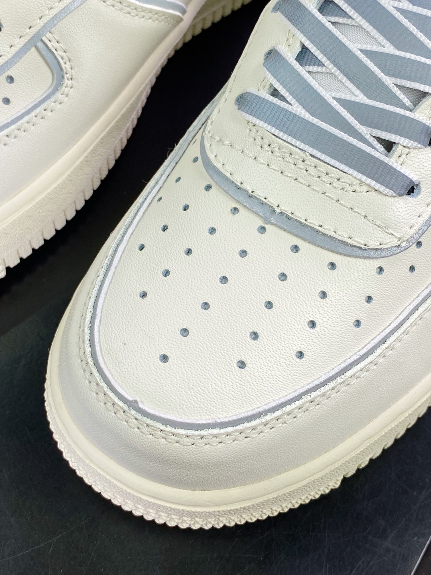 220 Air Force 1 '07 Low Leather”White/Sliver 3M”空军一号BQ8228-366