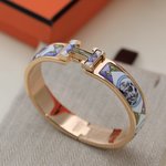 We Curate The Best
 Hermes Jewelry Bracelet Gold Rose Silver
