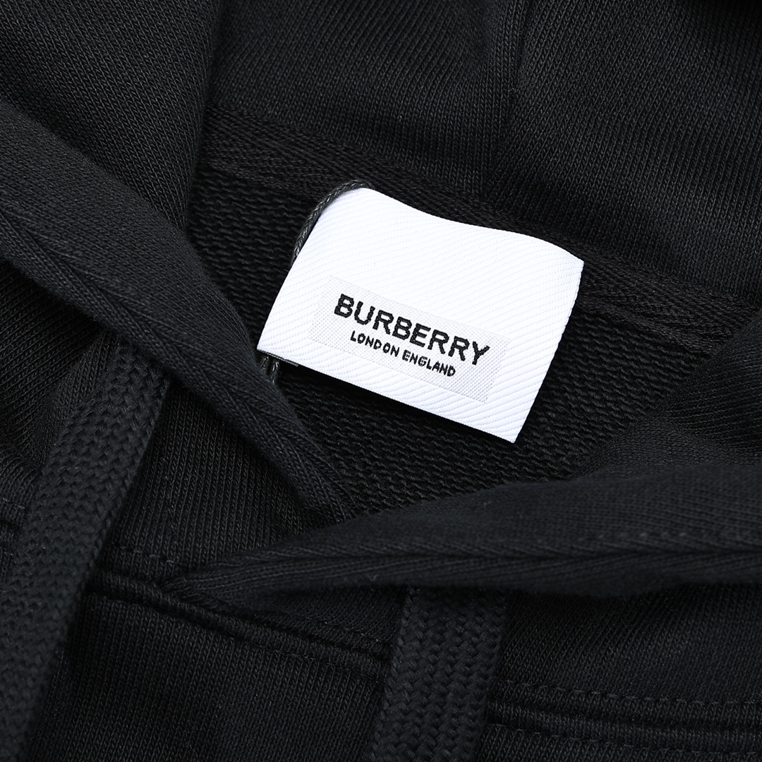 Burberry/巴宝莉 经典压胶TB连帽卫衣