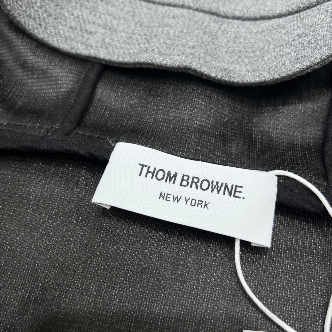 ThomBrowne/汤姆布朗 色织四杠连帽冲锋衣外套