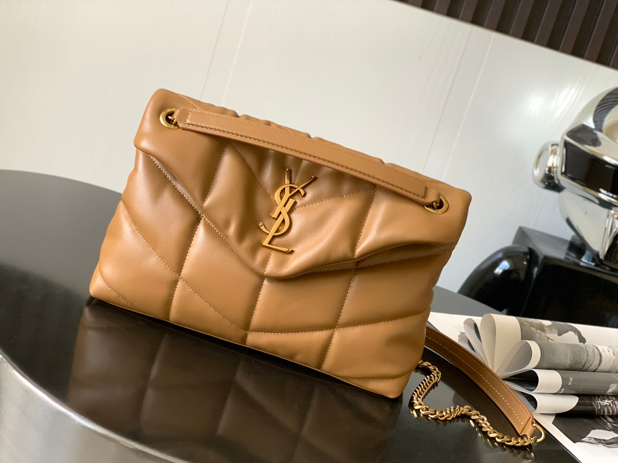 LOULOU PUFFER 绗缝小羊皮包 链条包