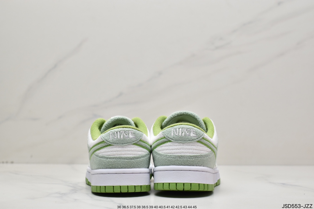 200 耐克Nike SB Zoom Dunk Low 板鞋 DQ7579-300