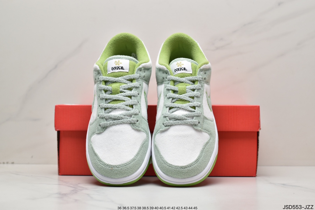 200 耐克Nike SB Zoom Dunk Low 板鞋 DQ7579-300