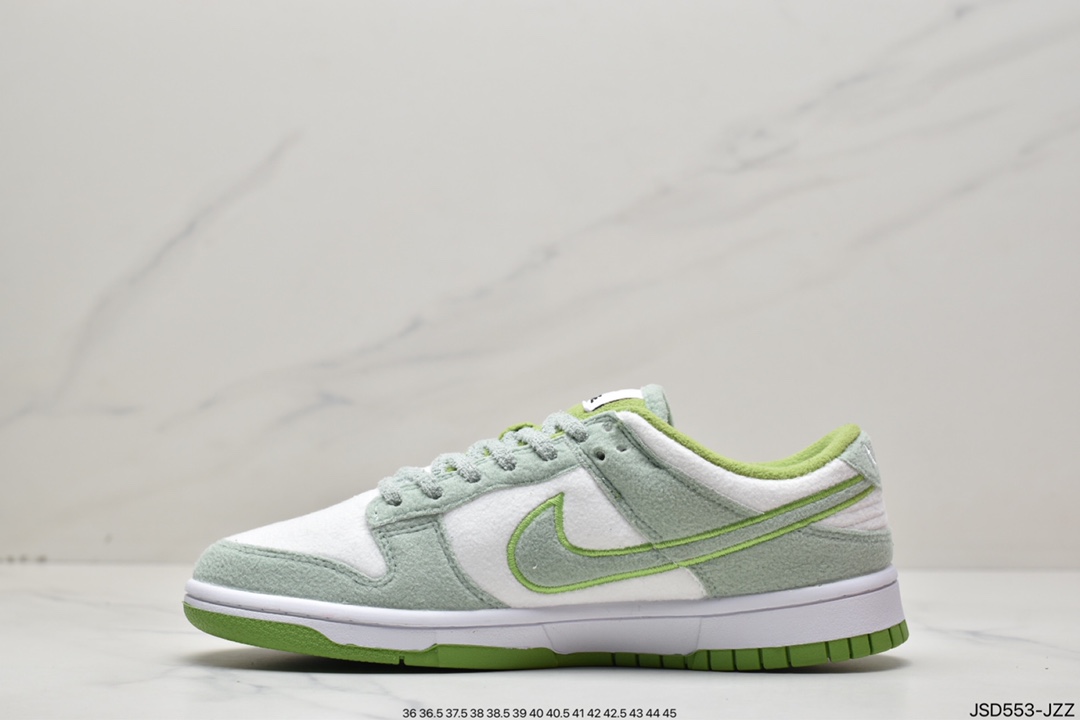 200 耐克Nike SB Zoom Dunk Low 板鞋 DQ7579-300