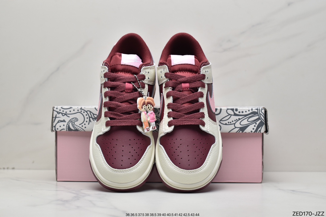 260 Nike SB Dunk Low 扣篮系列复古低帮休闲运动滑板板鞋DR9705-100