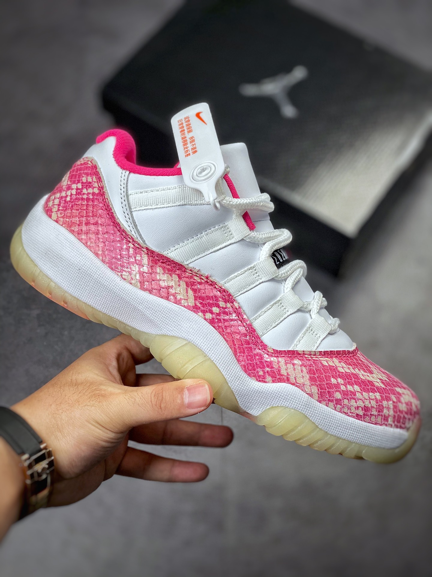 250 Air Jordan 11 Low ”Pink Snakeskin” 粉白蛇 AH7860-106