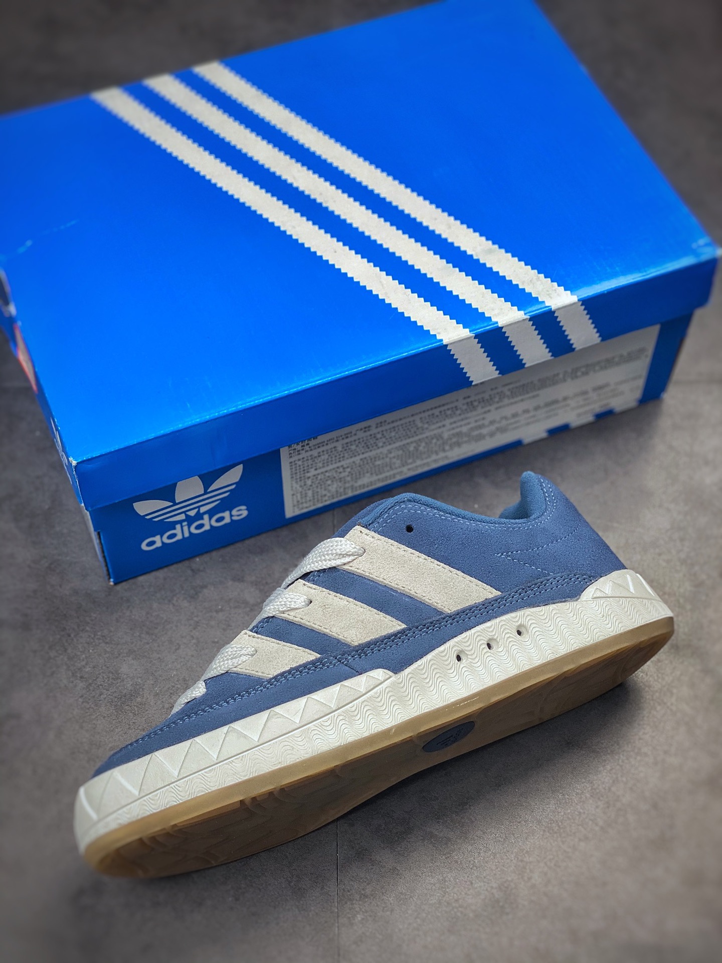 Adidas Adimatic series light gray blue retro classic shark bread shoes GY2088