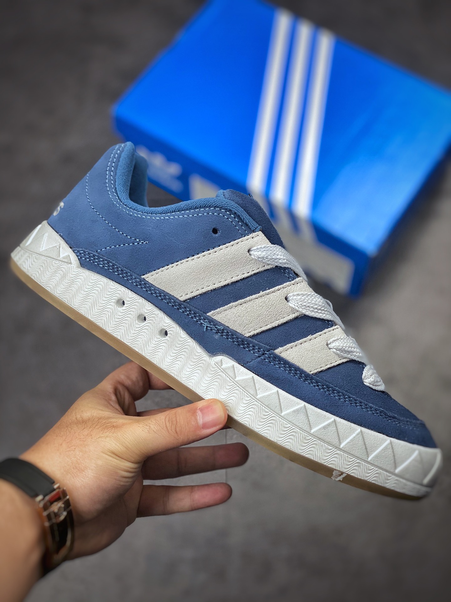 Adidas Adimatic series light gray blue retro classic shark bread shoes GY2088