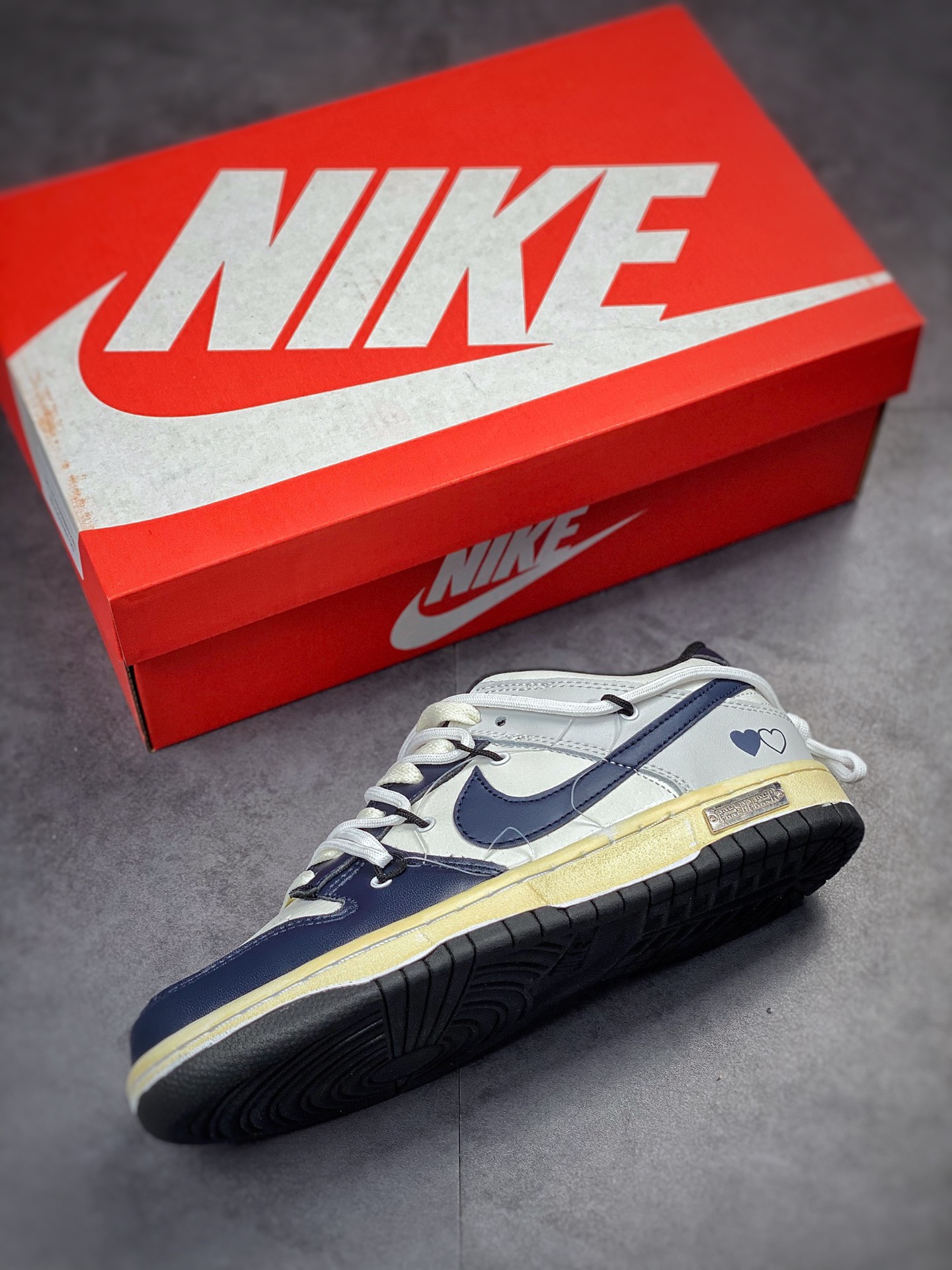 190 NIKE SB Dunk Low 灰蓝绑带DH9765-002