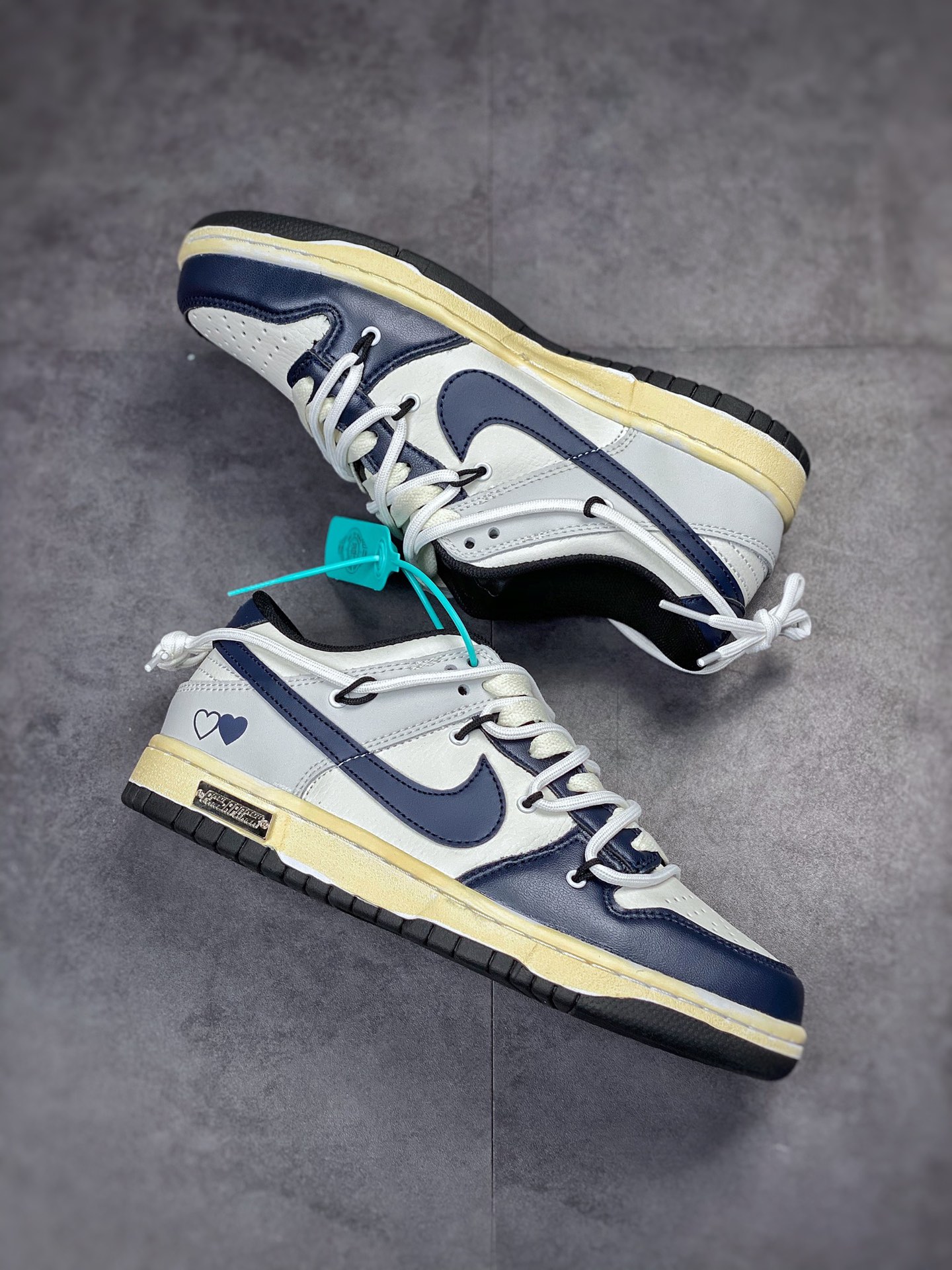 190 NIKE SB Dunk Low 灰蓝绑带DH9765-002