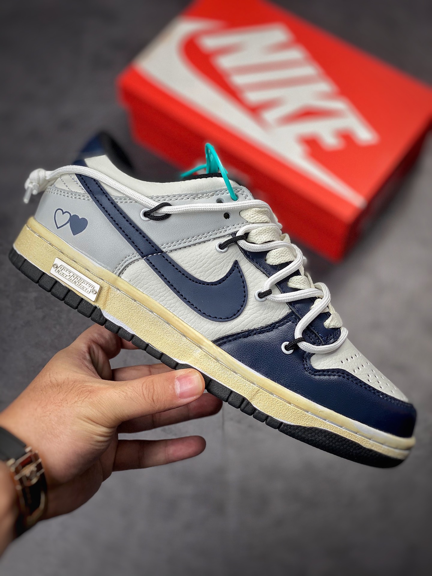 190 NIKE SB Dunk Low 灰蓝绑带DH9765-002