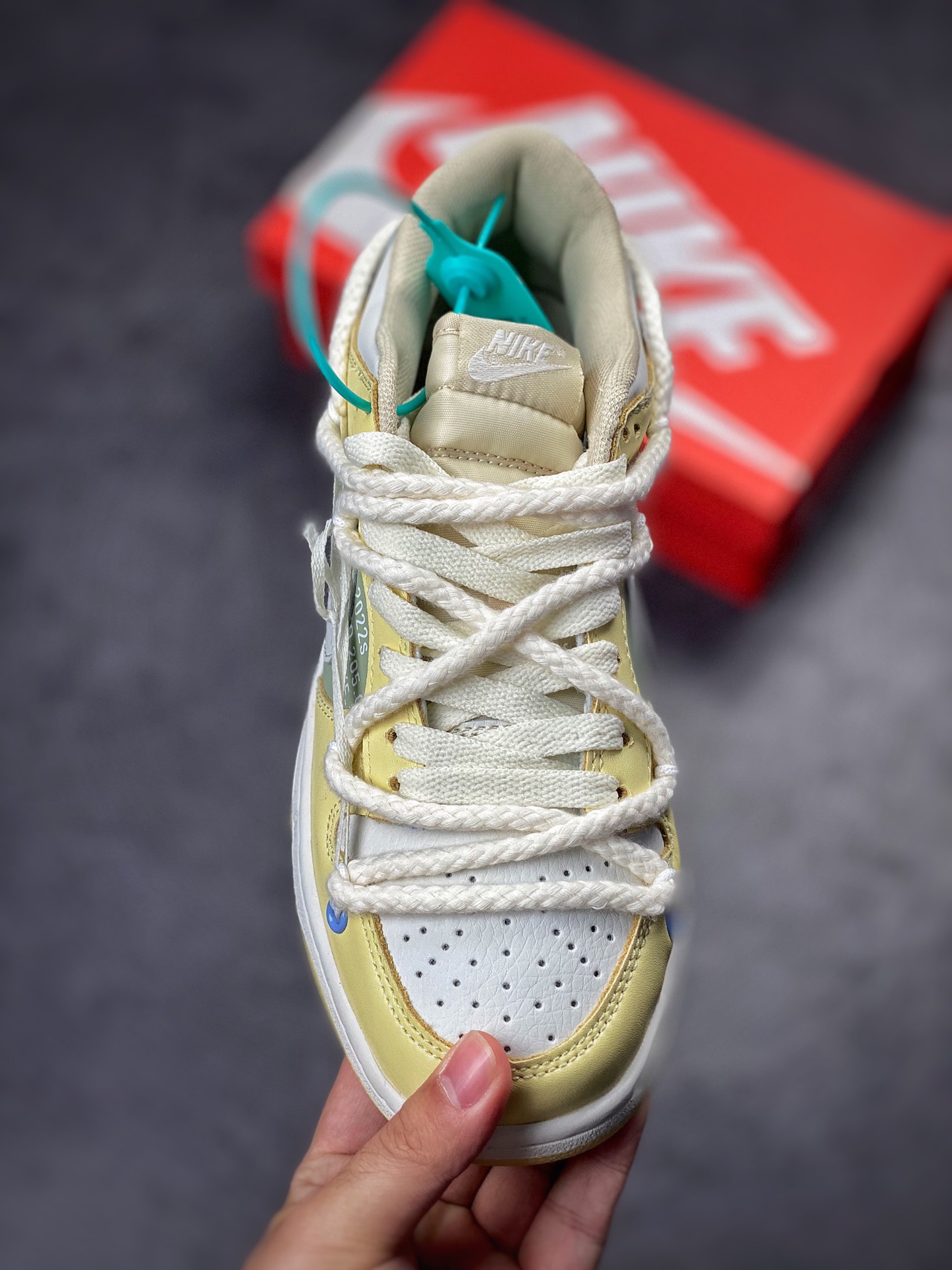 190 NIKE SB Dunk Low 奶油黄绑带 DJ6188-100