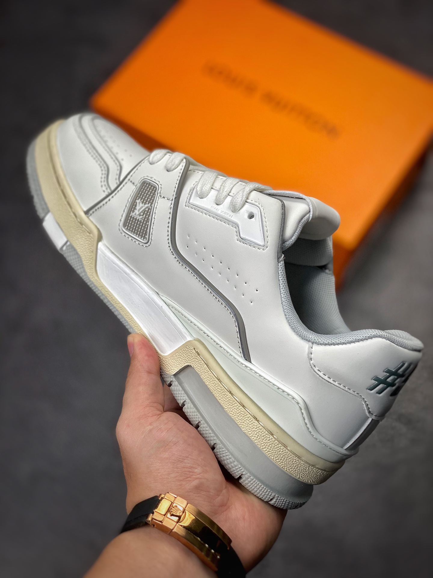 220 Louis Vuitton Trainer 路易威登 此款LV Trainer运动鞋