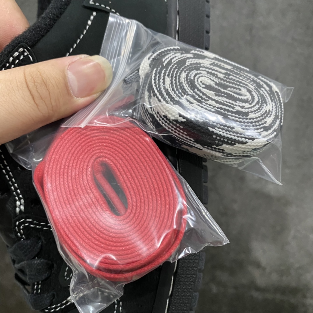 图片[8]-X版纯原Air Jordan AJ1黑色倒钩 货号：DM7866-001 原盒原配件 正确针车效果 原装皮料 刺绣饱满 工厂为抢占市场提前出货 品质不作评价，自己看实拍 因为正品还没有发售 发售后会对比最好的版本主推 尺码：36-47.5-选品中心