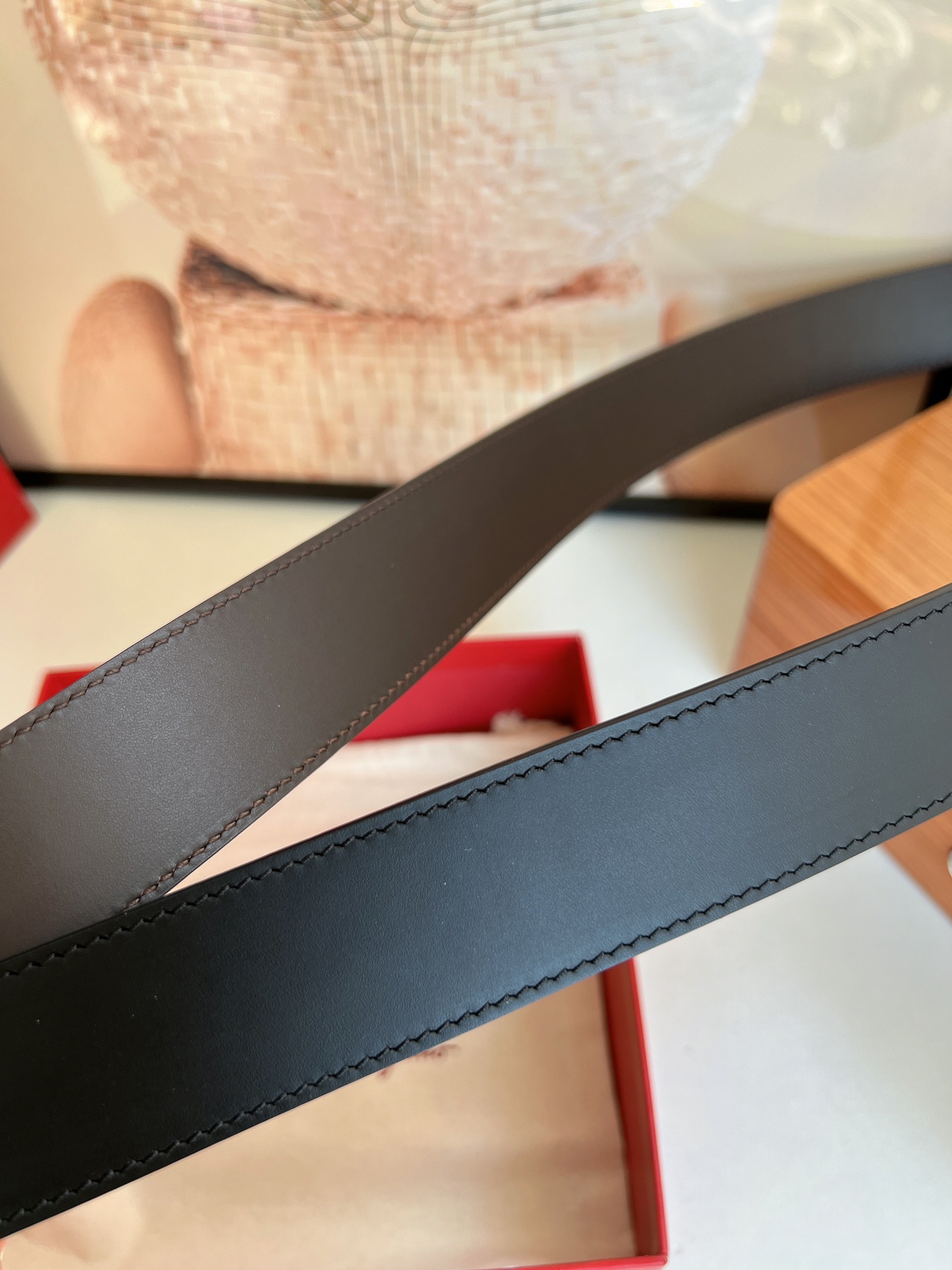 Ferragamo菲拉格慕男士3.5cm精品金属扣进口双面用头层牛皮腰带