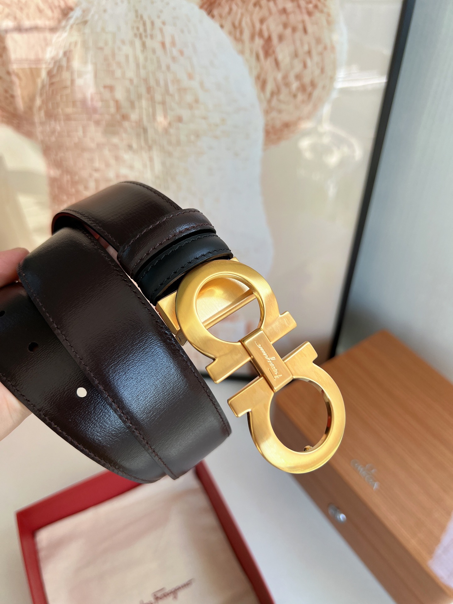 Ferragamo菲拉格慕男士3.5cm精品金属扣进口双面用头层牛皮腰带