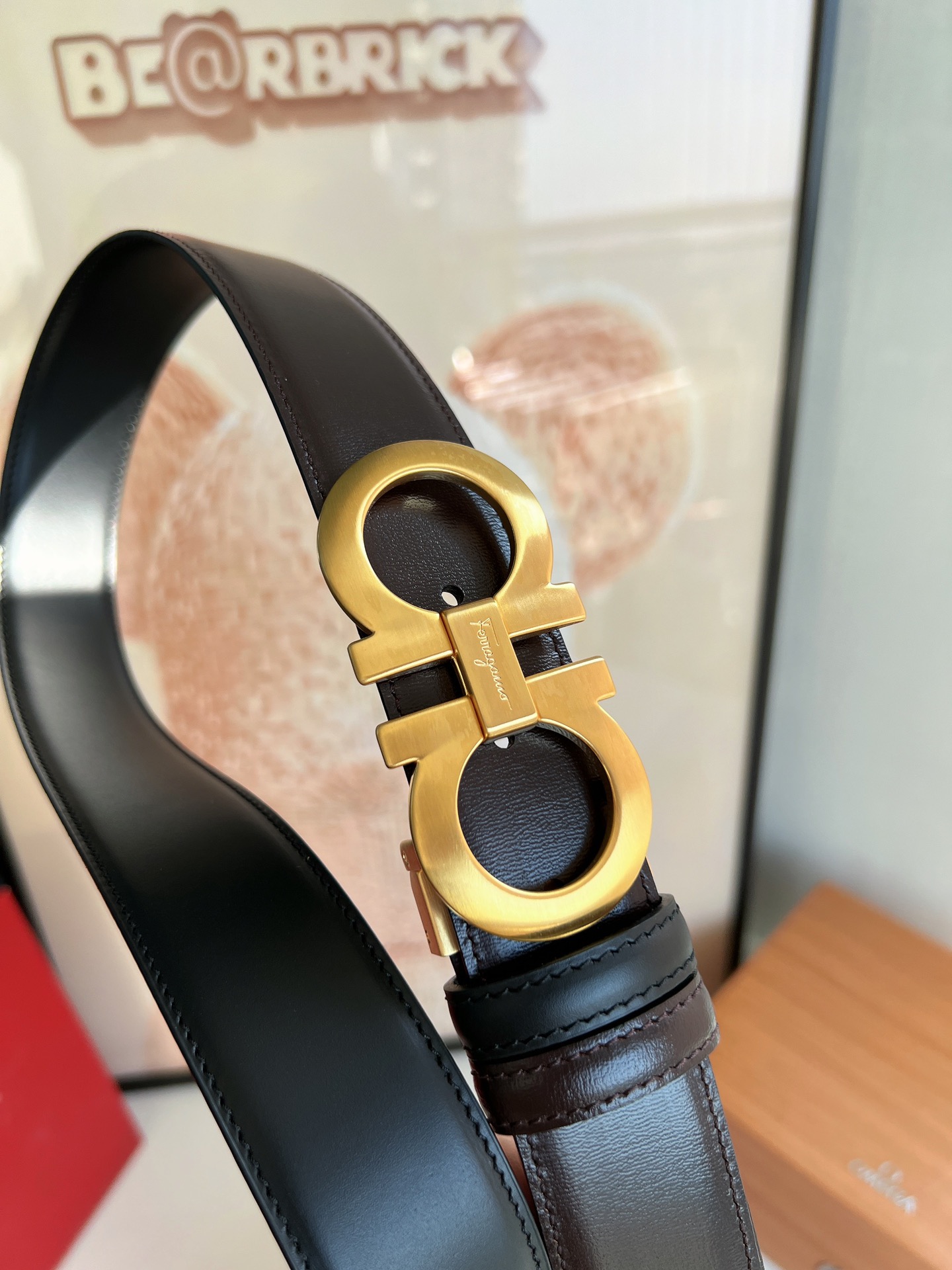 Ferragamo菲拉格慕男士3.5cm精品金属扣进口双面用头层牛皮腰带