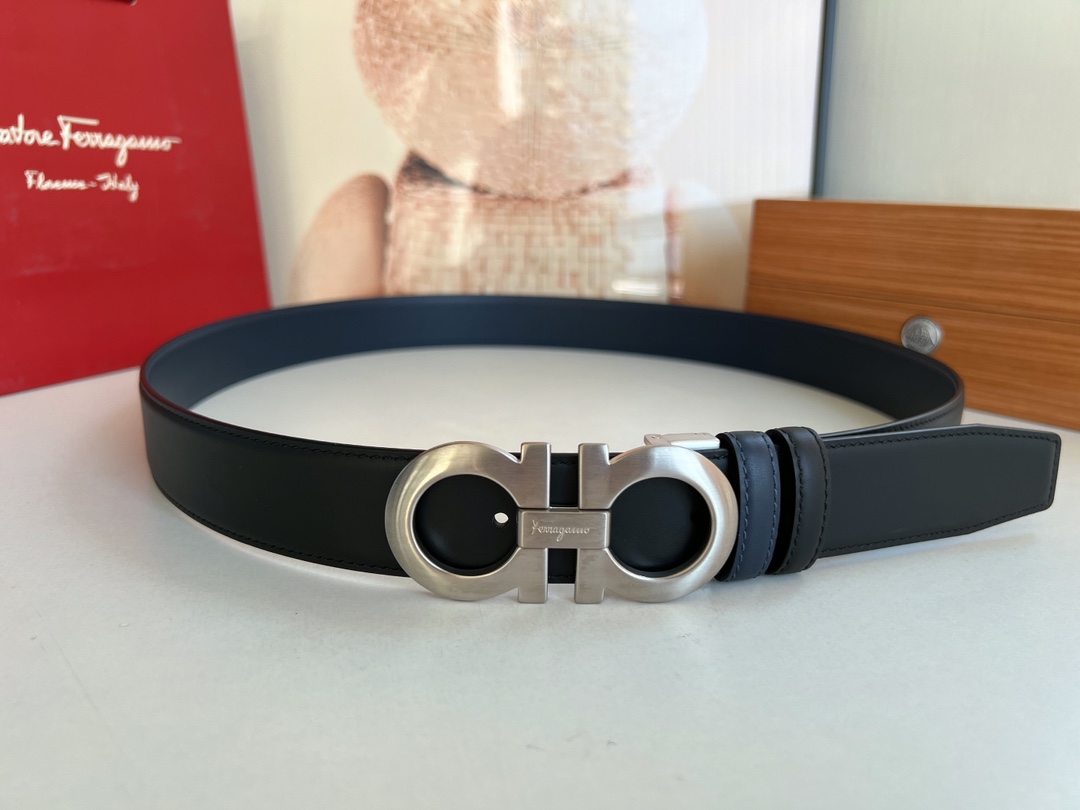 Ferragamo菲拉格慕男士3.5cm精品金属扣进口双面用头层牛皮腰带