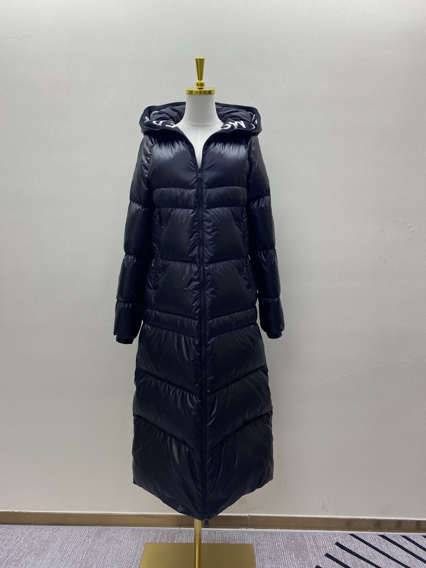 Moncler Clothing Down Jacket White Goose Down Hooded Top