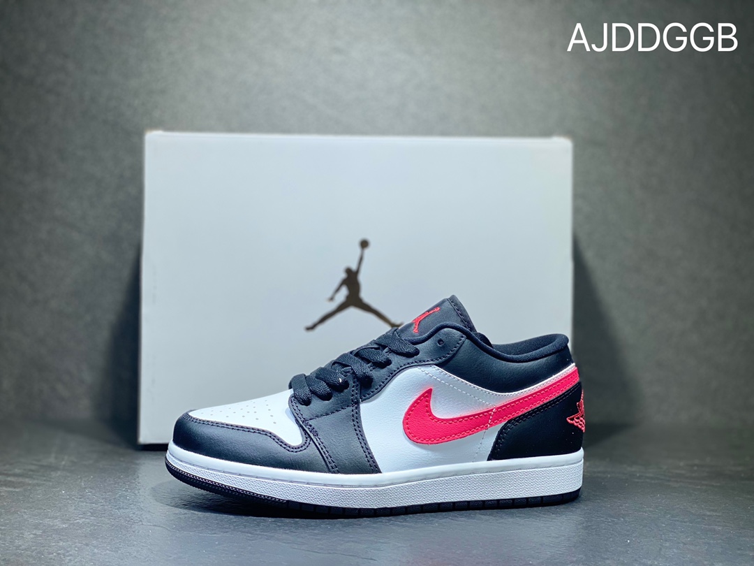 本地自取240 Nike AIR JORDAN 1 Low AJ1 乔丹低帮篮球鞋 DC0774-004