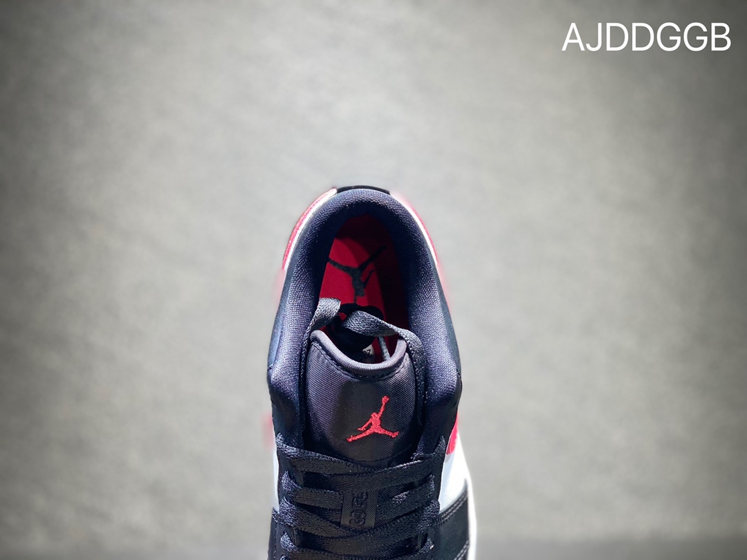 本地自取240 Nike AIR JORDAN 1 Low AJ1 乔丹低帮篮球鞋 DC0774-004