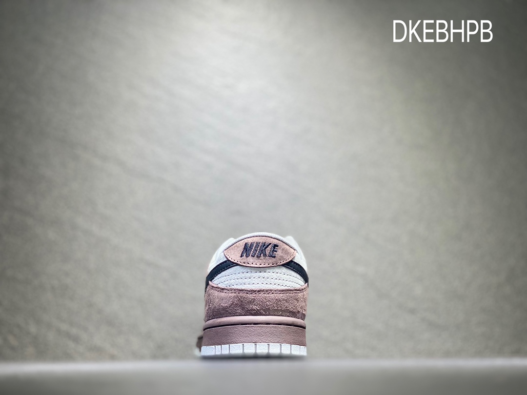320 Nike SB dunk Low 低帮休闲运动滑板板鞋 DXDD9606-123