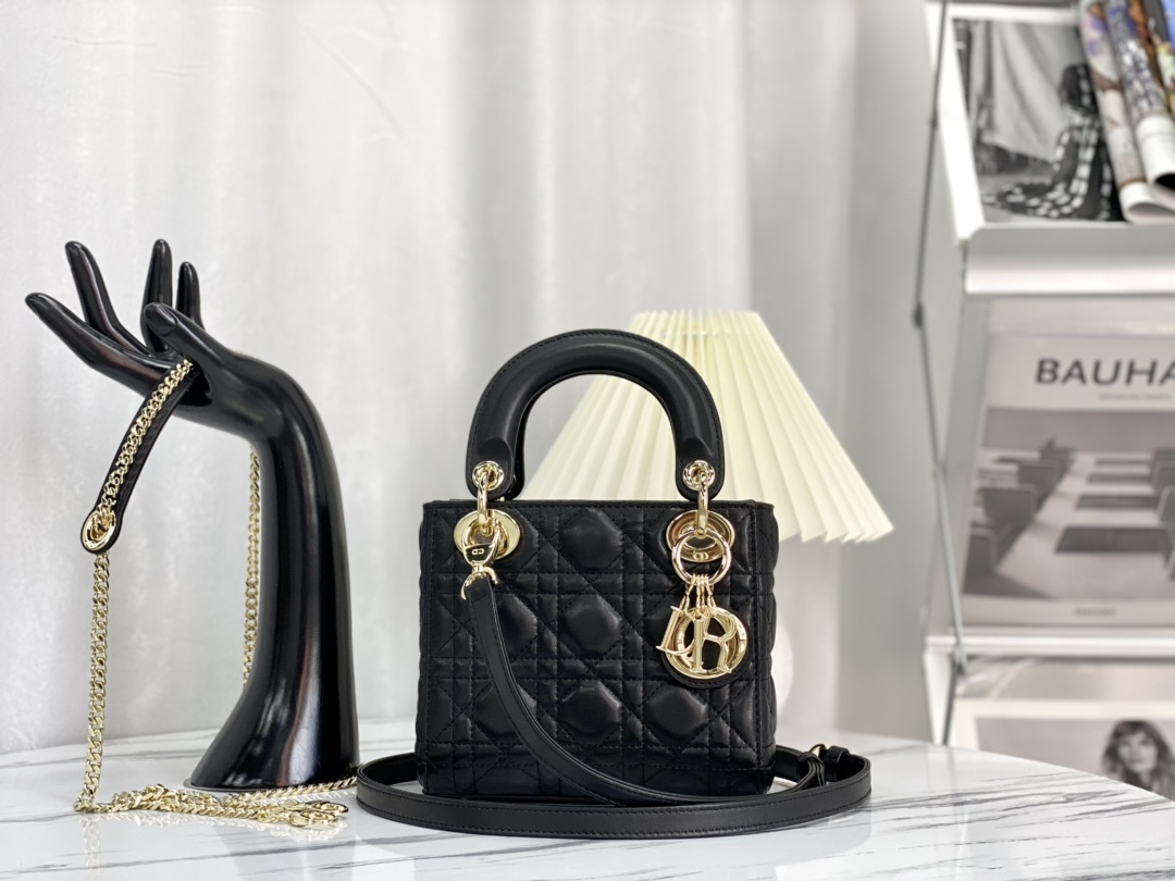 Dior Lady Store
 Handbags Crossbody & Shoulder Bags Black Sheepskin