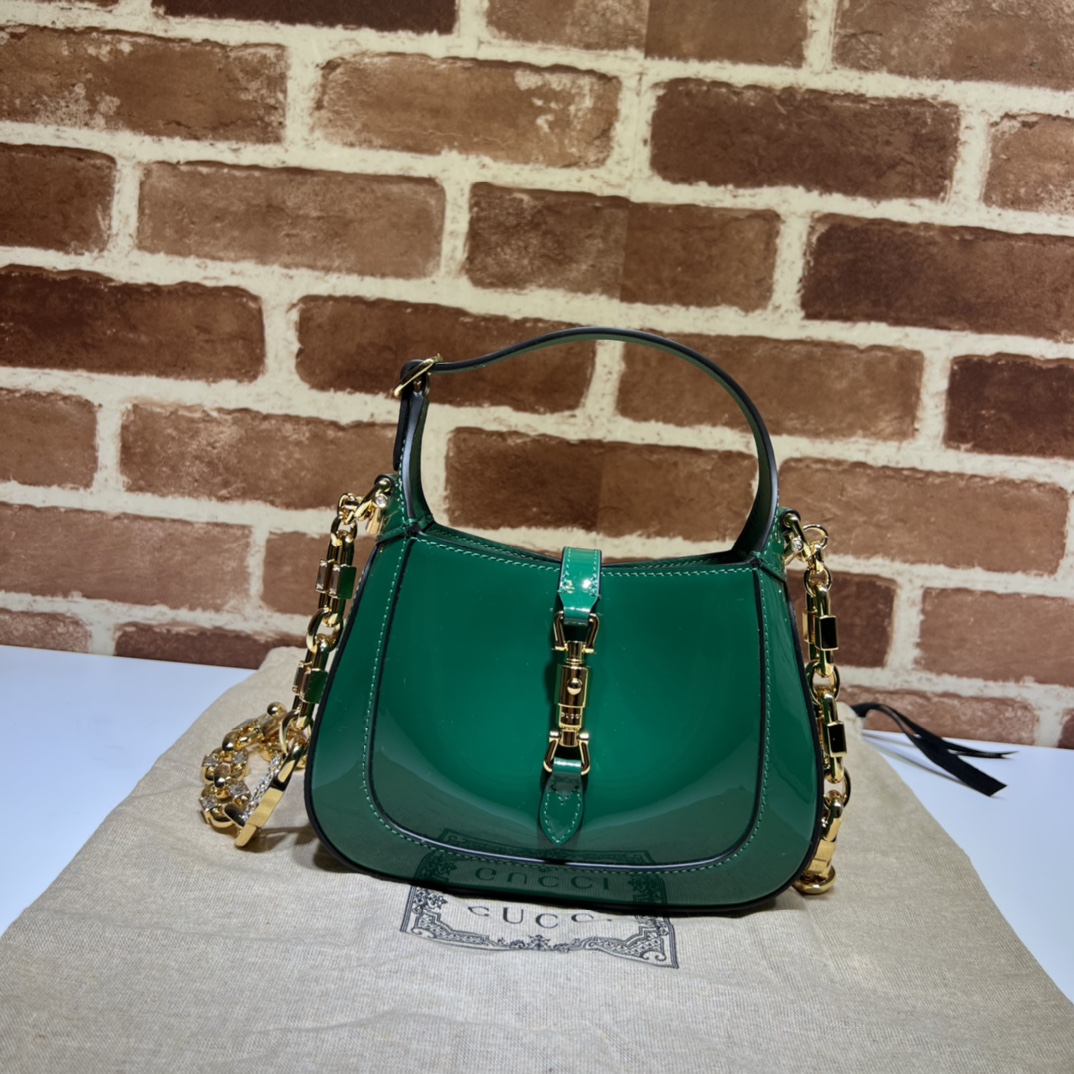 NO:202335,The quality of the counter, top-quality original goods, real-life photos!  Model number 699651 green patent leather ~ size width 19X height 13X side width 3, shipped. Buy, GUCCI [original leather], gucci19860909专柜品质,顶级原单货,实物实拍！款号699651绿色漆皮～尺寸宽19X高13X侧宽3,出货了.批,GUCCI【原厂皮】,gucci,Bag