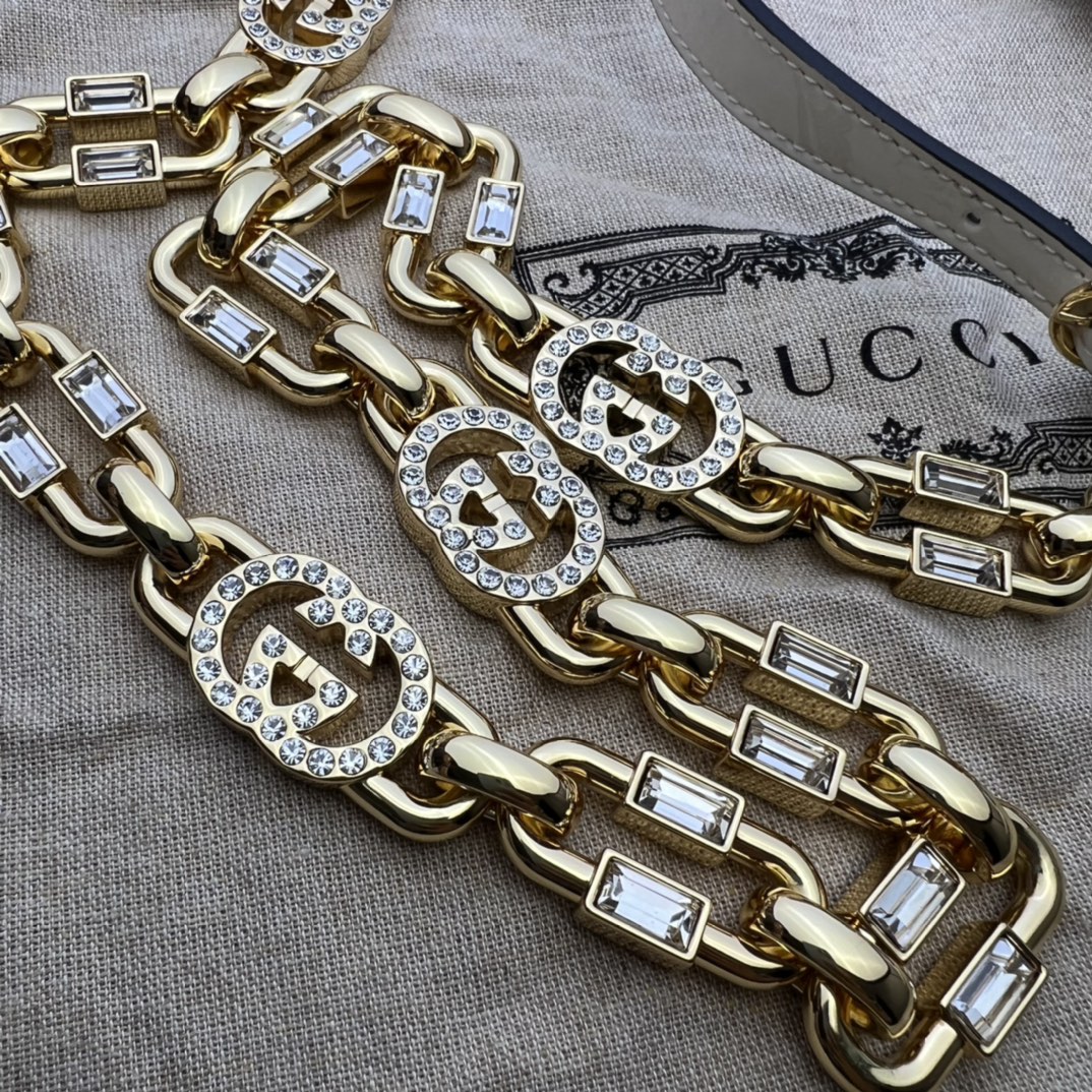 GUCCI古驰Jackie 1961系列迷你肩背包699651