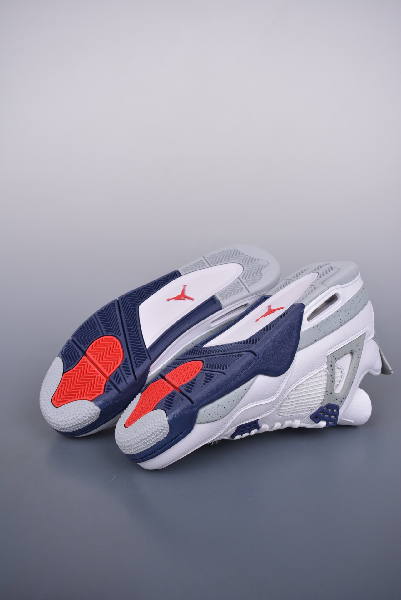 💰180真标💰280公司级💰380纯原版
Air Jordan AJ4 Retro 原楦原纸板
原厂材料开发 细节把控到位 主供外贸客户
打造完美鞋型 纸板中底 钢印
完美版型 公司货既视感
皮料自行品鉴 最大开发到47.5 专供鬼佬
区别市面各种"伪纯原"
官方货号: DH6927 140F
尺码:36 36.5 37.5 38 38.5 39 40 40.5 41 42 42.5 43 44 44.5 45 45.5 46 47.5
耐克 阿迪达斯 三叶草 椰子350 v2 sb dunk 古驰脏脏鞋 麦昆 匡威1970s 万斯 vans 范斯 新百伦 乔丹 air jordan asics亚瑟士 斯凯奇 斐乐 彪马 锐步 mlb fila 鬼冢虎 莆田鞋 板鞋 樱花粉 af1 高帮 纯白 复古 满天星 解构 鞋盾 小麦色 蓝粉 马卡龙 低帮 独角兽 鸳鸯 联名 童鞋 冰淇淋 骨白冰蓝 白蓝 黑色 小白鞋 电玩像素 黑白 涂鸦 镭射 雾霾 白色 diy 1970s 夜光 大童 泼墨 中帮 黑武士 洛克公园 魔术贴 情侣 经典 四钩 奶咖色 刮刮乐 白丝绸 白银 3m 反光 白绿夜光 白橙双钩 小雏菊 权志龙 白绿橙 off white 飞线 金钩 冰块 小银钩 笑脸 缝线 剪纸 纯黑 蓝丝绸 情人节限定 白金 蓝白 354 黑曜石 熊猫 像素 冰蓝 四小勾 水晶底 寿桃 洞洞鞋 彩虹像素 灰色 air force 1 黑色 拖鞋 aj4 aj35 aj11 篮球鞋 莆田 aj3 aj6 aj13 aj7 童鞋 儿童鞋 aj312 aj36 黑白奥利奥 传奇蓝 aj32 限量版 飞人拖鞋 康扣 熊猫 北卡蓝 low 白水泥 藤原浩 aj34郭艾伦 影子灰 蒂芙尼绿 aj10 倒钩 aj9 冰雪奇缘 黑曜石 aj31 aj270 球鞋 大魔王 冰激凌 樱木花道 热熔岩 迪奥联名 胭脂红 凉鞋 aj15 满天星 水泥灰 芝加哥 鸳鸯 aj28 情侣 aj28 樱花粉 电玩像素 北卡蓝 小迪奥 粉色 樱花粉 电玩像素 烟灰 变色龙 兵马俑 大巴黎 aj16 兔八哥 马卡龙 大学蓝 aj30 黑水泥 白蛇 叶绿素 火影 白水泥 情人节限定 粉蛇 黑红 球鞋gtcut kobe球鞋 zoom kobe 500黑武士 2022r nike星空 gt球鞋 zoom跑鞋 纽巴伦990 nikecourt女鞋 zoom aj1 nb827 斐乐hike nike青花瓷 aj镭射 科6 next跑鞋 宇航员2.0 小白鞋 男鞋 运动鞋 斯凯奇 斐乐 板鞋 aj 彪马 新百伦 亚瑟士 new balance adidas 阿迪达斯 篮球鞋 空军一号 纯白 跑步鞋 vision street wear puma 女运动休闲鞋 nb 情侣鞋 球鞋 dunk 美津浓 欧文7 运动鞋女款跑步鞋 休闲男鞋 aj1 拖鞋 耐克鞋男新款 鞋子 童鞋 男款 飞马 zoom 超级飞马 跑鞋 老爹鞋 air max 儿童鞋子 男士 飞马38 m2k 日落 黑白熊猫 女款 飞马39 男款 阿甘鞋 飞马37 夏季 dunk sb 华夫鞋 凉鞋 开拓者 夏款 毛毛虫 气垫 air zoom 休闲鞋 高帮 帆布鞋 sacai 2022 vapormax 赤足 飞马36 af1 紫葡萄 树莓紫 winflo8 court女鞋 网鞋 zoom 破二 dc0774 拖鞋 superfly 子弹头 dunk黑白熊猫 blazer max270 欧文7 小童鞋 阿尔法 欧文8 登月 星空 莆田 黑武士 airmax97 贝壳头 三叶草 boost forum 椰子鞋 yeezy neo 暗夜精灵 金标 椰子 350 v2 ultraboost 清风 阿尔法 涉水鞋 ub21 ub22 forum84 ub nmd 爆米花 pro2 cut supernova x9000 椰子500 小椰子 forum low 史密斯 椰子700 樱花系列女鞋 新百伦530 327 574 5740 满天星 992 550 990 303 nb2002ra 302 元祖灰 993 990v5 nb300 ms327 580 999 nb327新百伦 新百伦878 nb300 5740奶茶色 m5740nb5740 997 608 452 nbms327 992元祖灰 996 880 低帮 倒钩 aj1 low 北卡蓝 黑曜石 倒钩藤原浩鞋 芝加哥 禁穿 小迪奥aj1 aj1大学蓝 樱花粉 烟灰 闪电倒钩 mid 影子灰 白丝绸 黑红脚趾 黑红 马卡龙 小dior 蒂芙尼绿 黑脚趾 小摩卡 蜘蛛侠 兔八哥 莆田纯原 纯白 中帮 黑粉脚趾 鸳鸯 low摩卡棕 扣碎 倒钩低帮 小闪电 凯尔特人 芝加哥ow联名 灰白 红豆奶茶 叛逆 换底 扣碎篮板 摩卡棕 迪奥联名鞋 皇家蓝 低帮女鞋倒钩白棕 泡泡糖 黑粉脚趾 北卡蓝低帮 黑绿脚趾 影子灰 蒂芙尼绿 黑脚趾 浆果粉 扣碎篮板 鸳鸯 冰淇淋 白丝绸 激光蓝 offwhite联名 黑粉脚趾 蓝 水洗丹宁 情人节 午夜蓝 凯尔特人 泡泡糖 男鞋 女鞋 夏季 儿童 拖鞋 小众鞋 篮球鞋 凉鞋 运动鞋 跑步鞋 童鞋 板鞋 日落 足球鞋 小白鞋 跑鞋 老爹鞋 zoom 超级飞马 36 37 38 sb dunk 鞋子 新款 m2k air max 薄款 赤足5.0 星空 登月 vapormax 超轻 网鞋 气垫鞋 阿甘鞋 休闲鞋 47 blazer 高帮 樱花粉 free vaporfly 情侣 子弹头 华夫鞋 欧文7 lebron18 joyride fly3 max270 杜兰特5 毛毛虫 黑武士 限量版 忍者 马拉松 winflo7 kyrie7 ep 莆田鞋 板鞋 樱花粉 af1 高帮 纯白 复古 满天星 解构 鞋盾 小麦色 蓝粉 马卡龙 低帮 独角兽 鸳鸯 联名 童鞋 冰淇淋 骨白冰蓝 白蓝 黑色 小白鞋 电玩像素 黑白 涂鸦 镭射 雾霾 白色 diy 夜光 大童 泼墨 中帮 黑武士 洛克公园 魔术贴 情侣 经典 四钩 奶咖色 刮刮乐 白丝绸 白银 3m 反光 白绿夜光 白橙双钩 小雏菊 权志龙 白绿橙 off white 飞线 金钩 冰块 小银钩 笑脸 缝线 剪纸 纯黑 蓝丝绸 情人节限定 白金 蓝白 354 黑曜石 熊猫 像素 冰蓝 四小勾 水晶底 寿桃 洞洞鞋 彩虹像素 灰色 air force 1 黑色 拖鞋 aj4 aj35 aj11 篮球鞋 莆田 aj3 aj6 aj13 aj7 童鞋 儿童鞋 aj312 aj36 黑白奥利奥 德训 aj32 限量版 飞人拖鞋 康扣 熊猫 北卡蓝 low 白水泥 藤原浩 aj34郭艾伦 影子灰 aj10 倒钩 aj9 冰雪奇缘 黑曜石 aj31 aj270 球鞋 samba gazelle