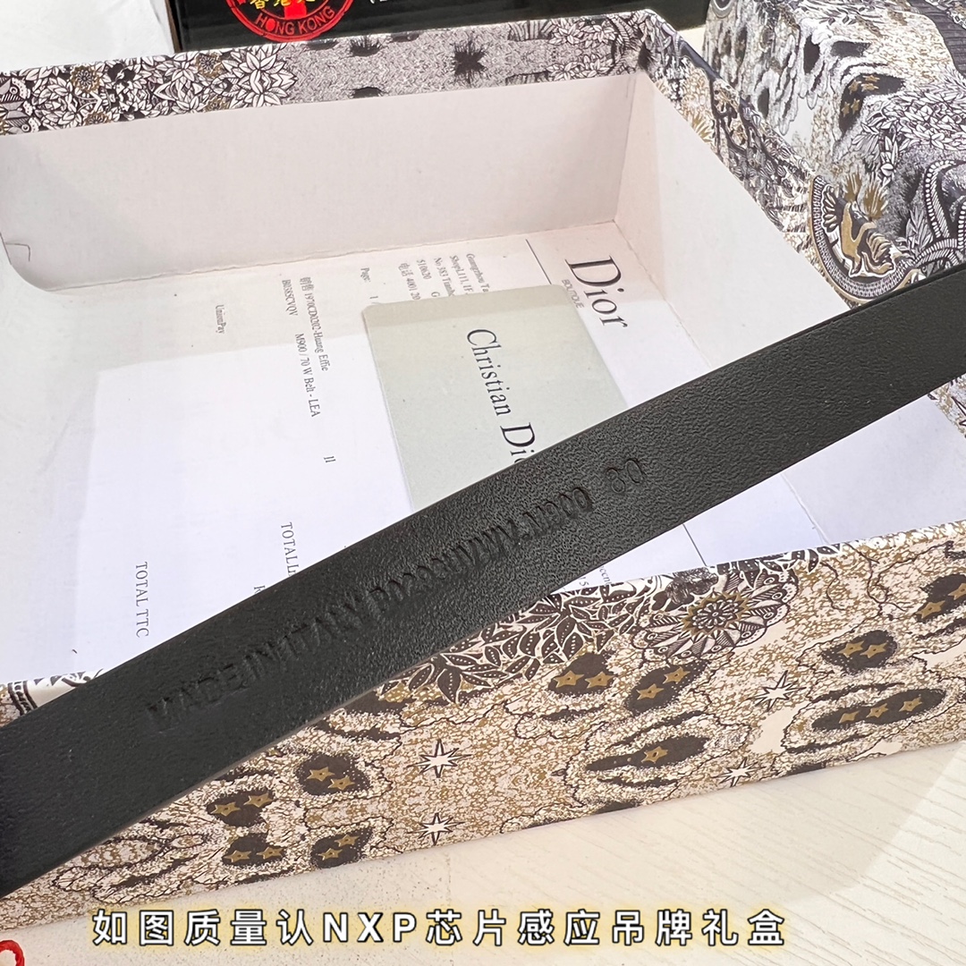 女款皮带 女神CD五金 电镀抛光工艺 (迪奥)DIOR 彩色小牛皮 耐磨耐用性强-Chinese UA Cheap High Quatity Brand Clothes Bags handbags Sneakers wholesale wholesaler seller from China Factory suppliers Fashion Clothing Shoes best Quality Beautiful Price 女款皮带 女神CD五金 电镀抛光工艺 (迪奥)DIOR 彩色小牛皮 耐磨耐用性强