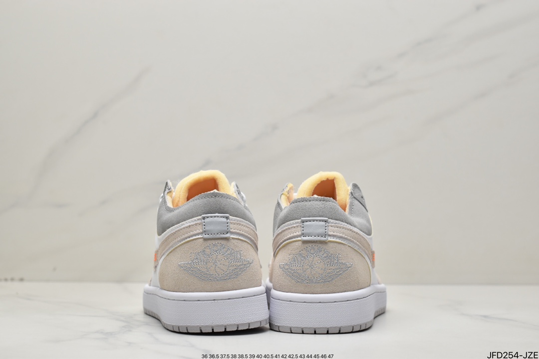 170 Air Jordan 1 Low ”White and Phantom” AJ1 乔1米白 复古文化休闲运动板鞋 DN1635-100