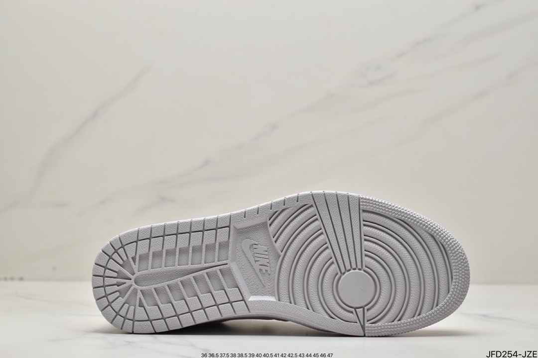 170 Air Jordan 1 Low ”White and Phantom” AJ1 乔1米白 复古文化休闲运动板鞋 DN1635-100