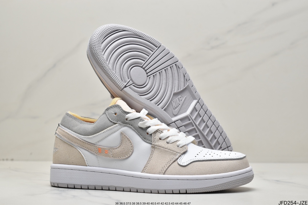 170 Air Jordan 1 Low ”White and Phantom” AJ1 乔1米白 复古文化休闲运动板鞋 DN1635-100