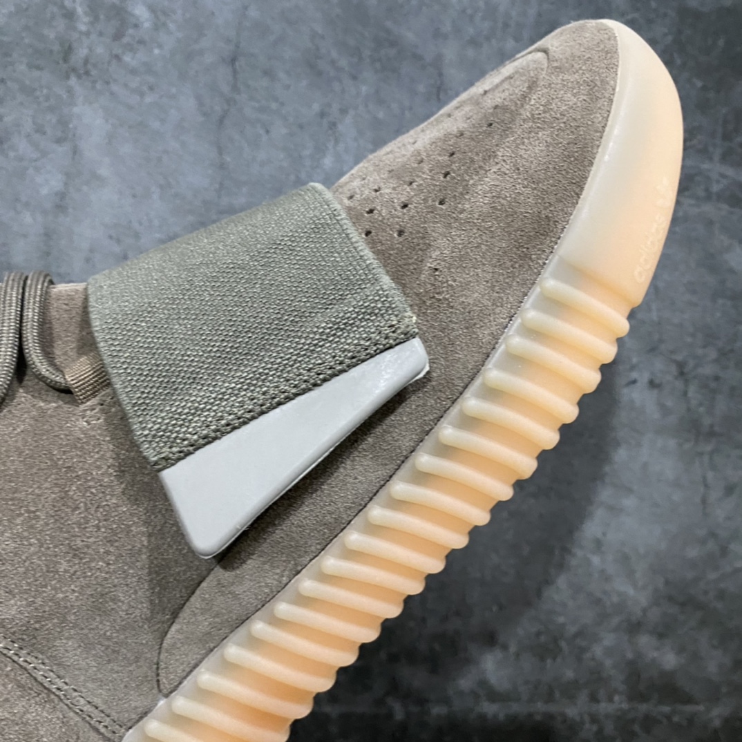 本地550 S2版本Yeezy 750 Boost 棕色 BY2456 知名外贸大厂出品