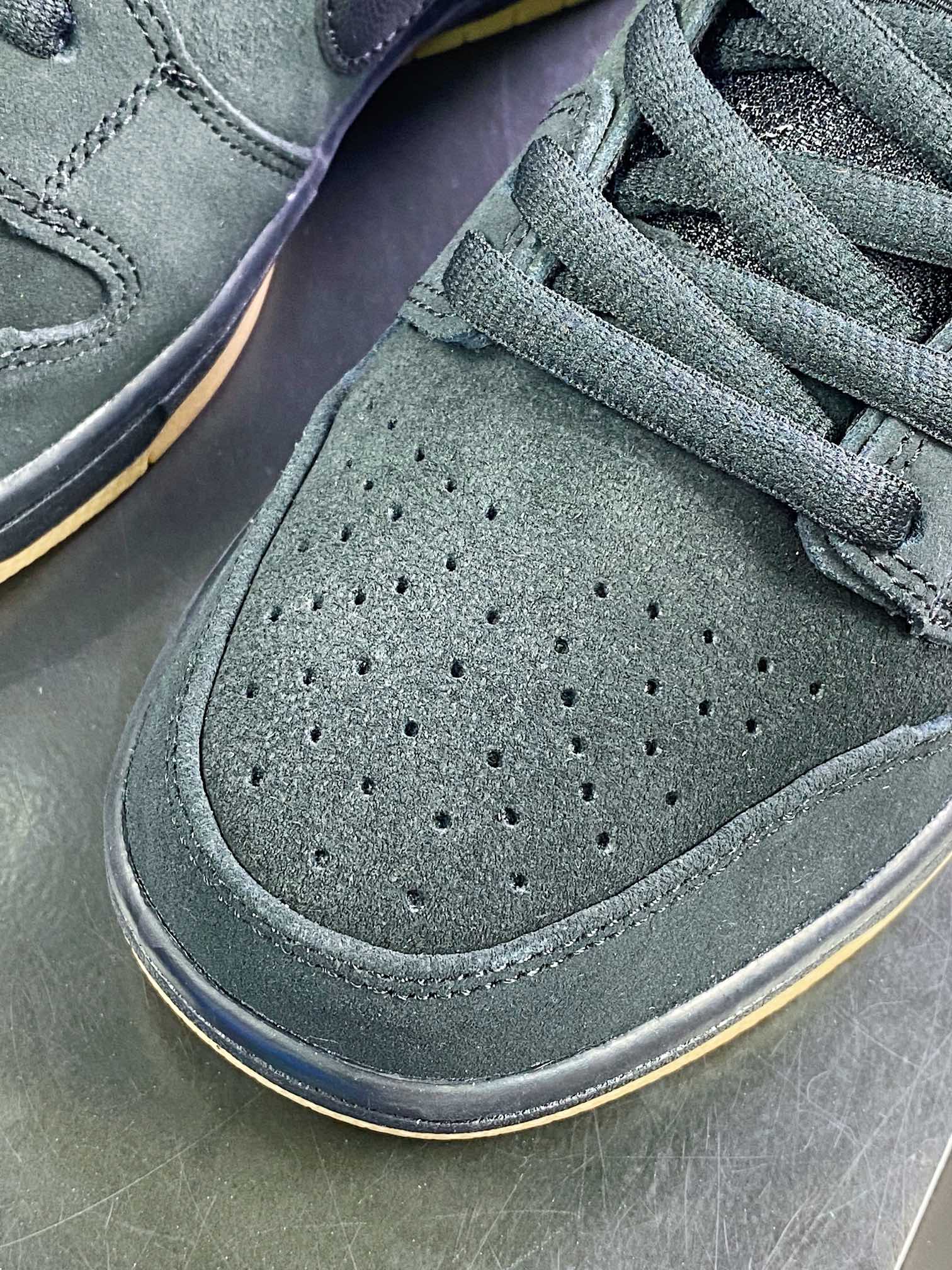280 Lshod Wair x SB Dunk Low Pro”Black Gum”扣篮系列高帮819674-002