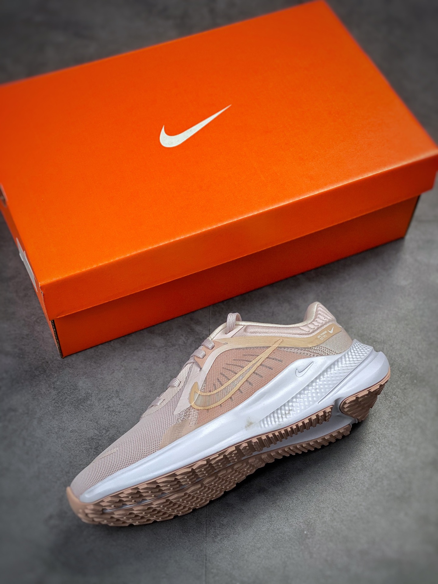 180 Nike Quest 5极速5代 网面透气 时尚休闲跑步鞋 DD9291-600