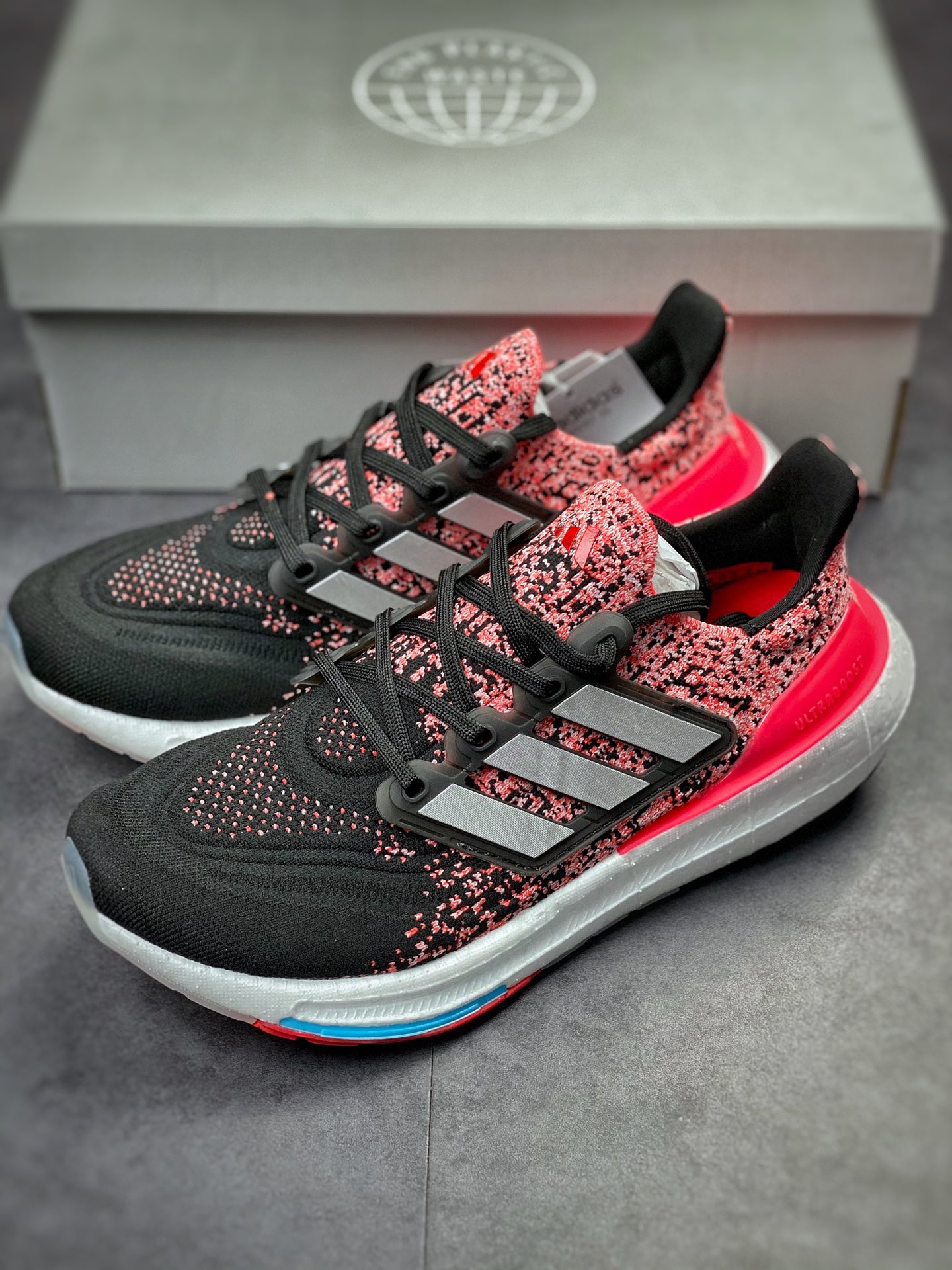 Adidas Ultra Boost 8.0 black red IE1693