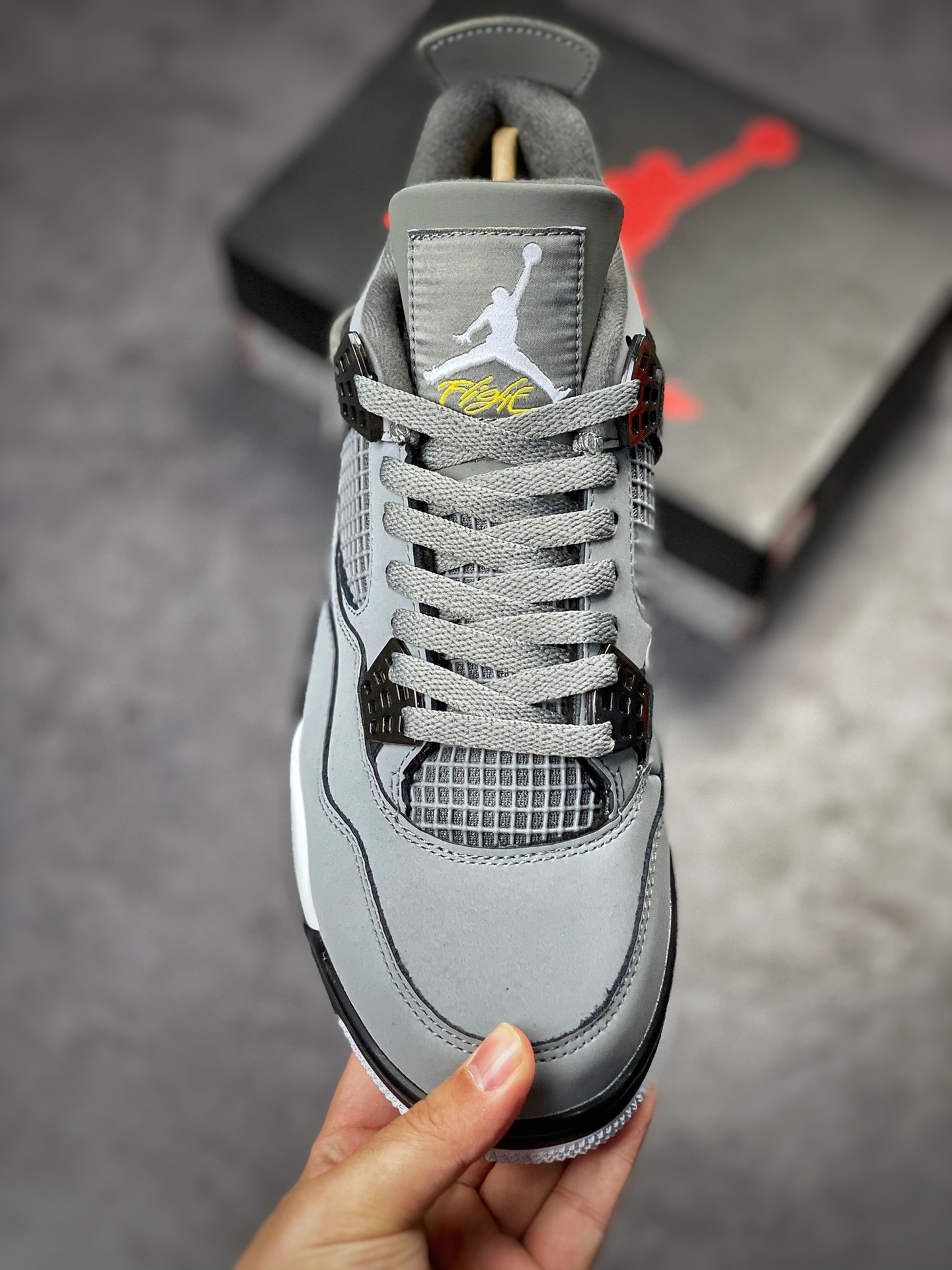300 Air Jordan 4 Retro “Cool Grey” 酷灰 308497-007