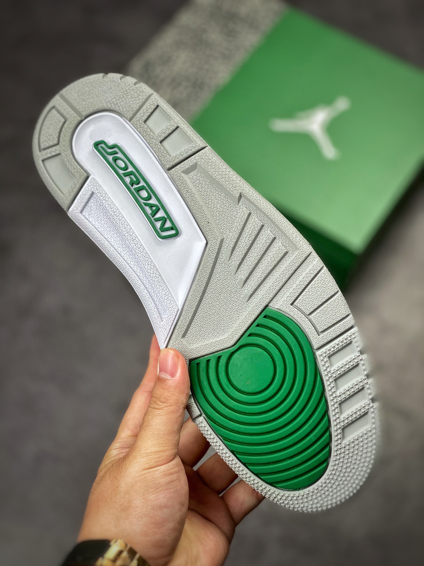 300 Air Jordan 3 Retro ”Pine Green” 黑绿CT8532-030