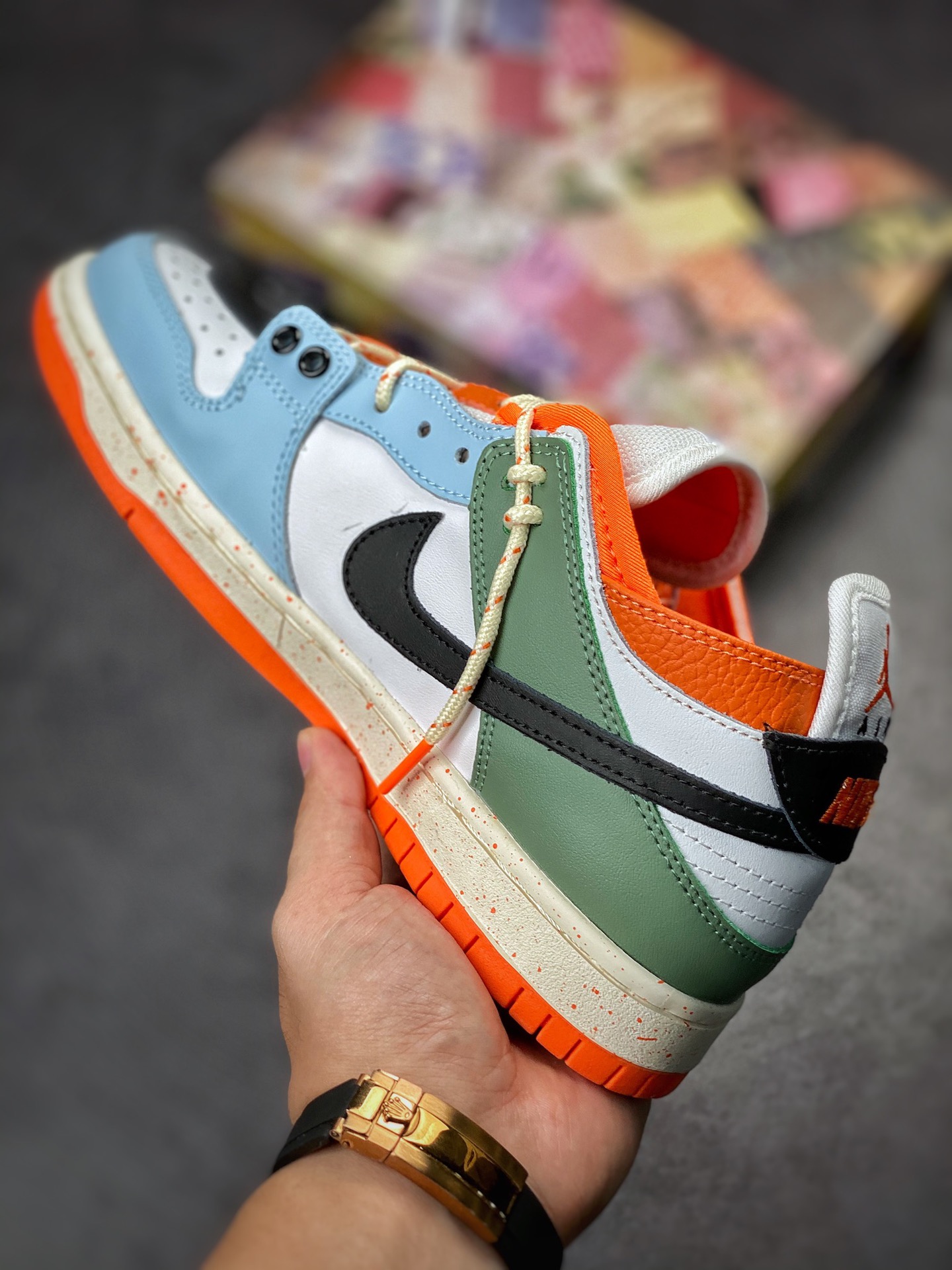 200 Nike Dunk SB 巴黎时装周走秀款 BQ6817-035