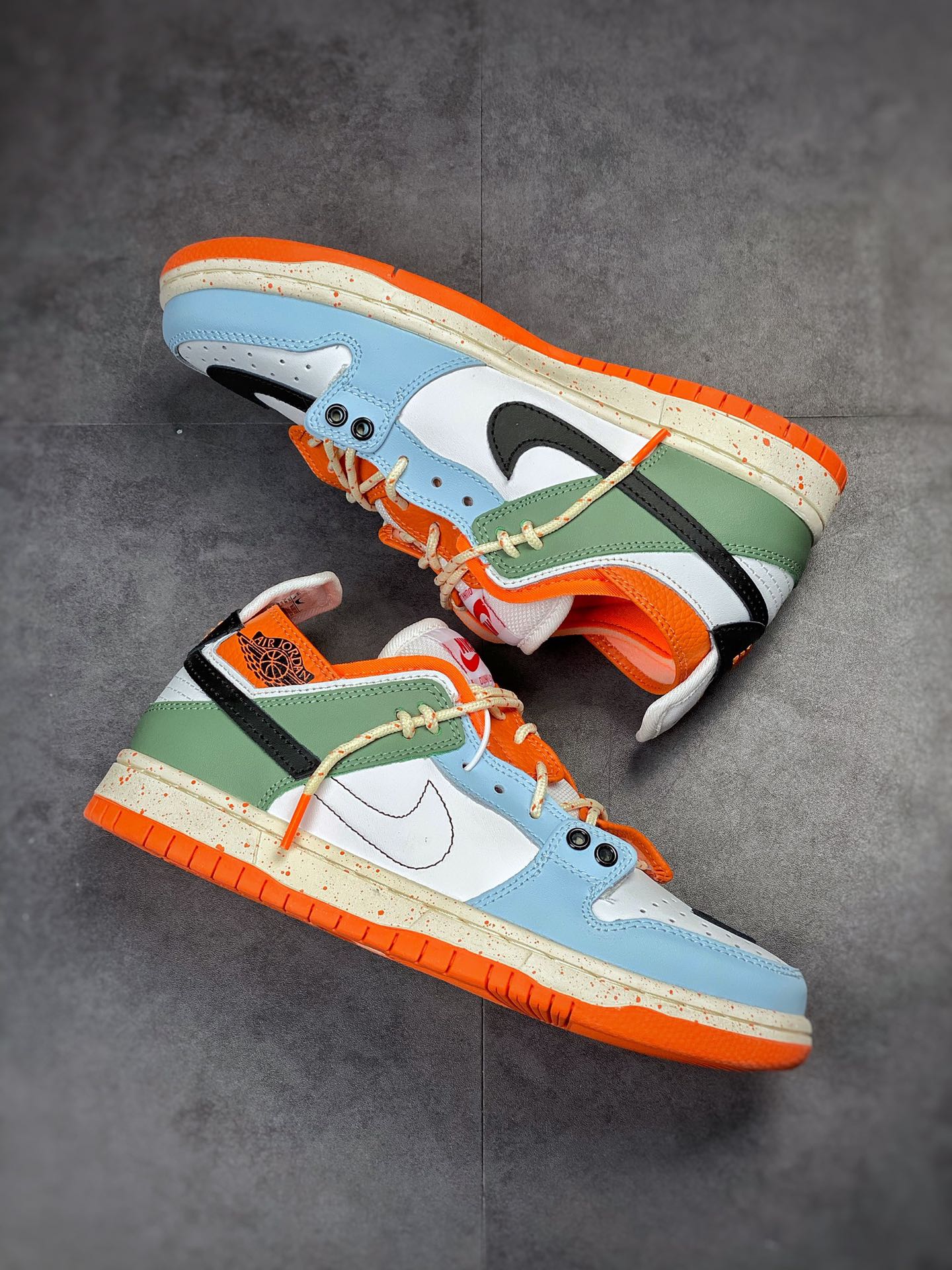 200 Nike Dunk SB 巴黎时装周走秀款 BQ6817-035