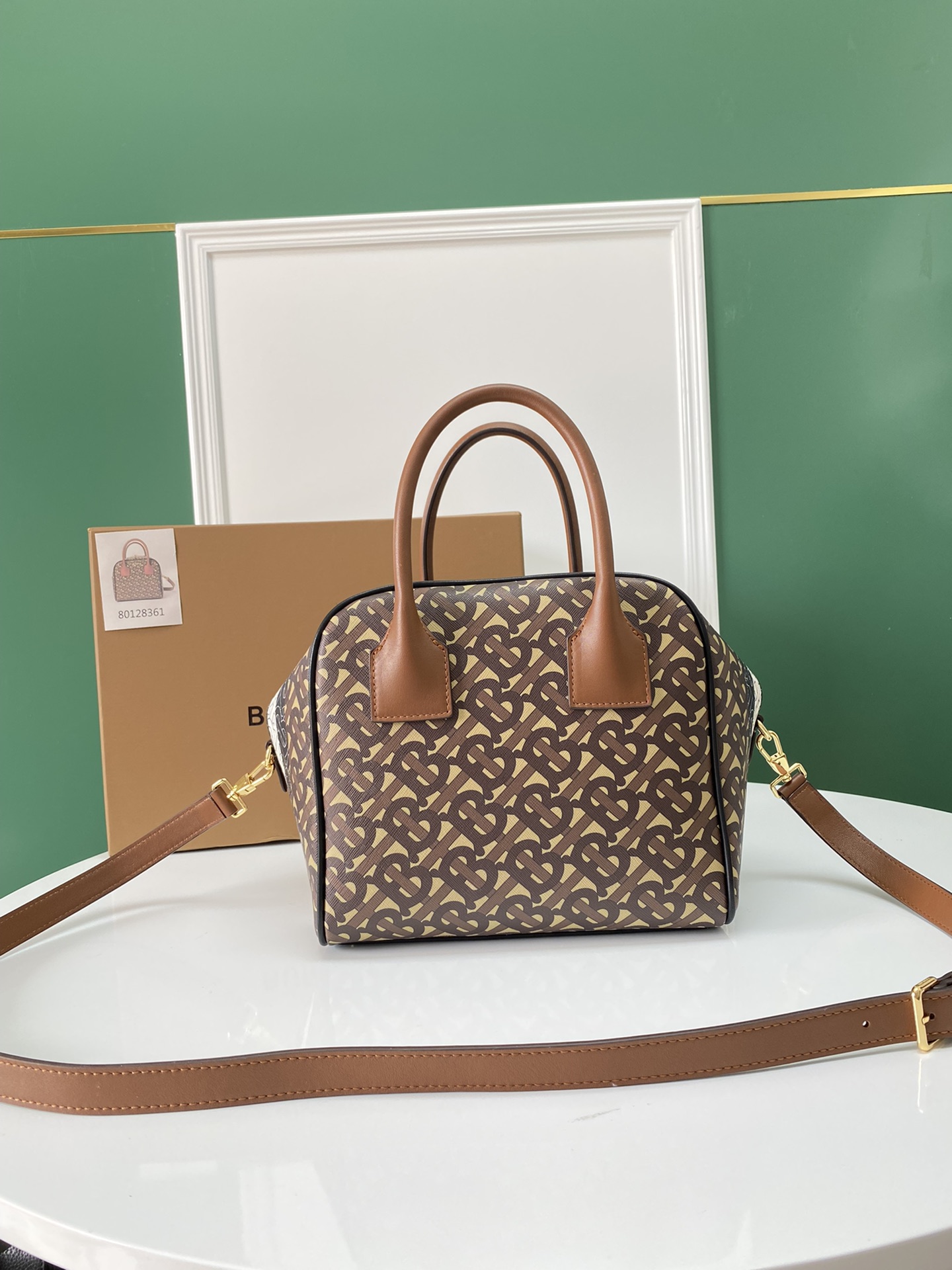 Burberry巴宝莉专属标识条纹环保帆布材质Cube - 立方包