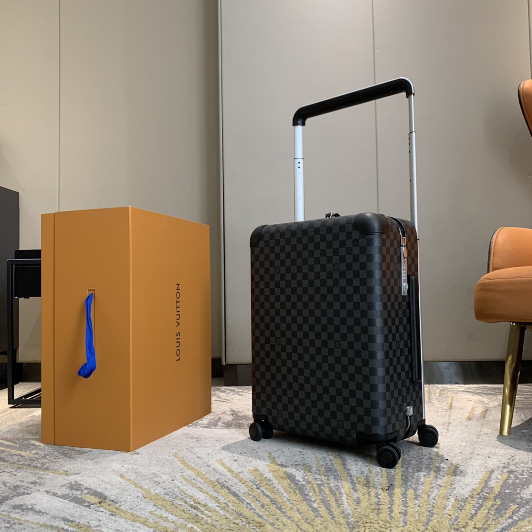 Louis Vuitton Horizon 20-inch Cabin Luggage, Damier Graphite, Aluminum Handle 2 i1666504107 1579 8