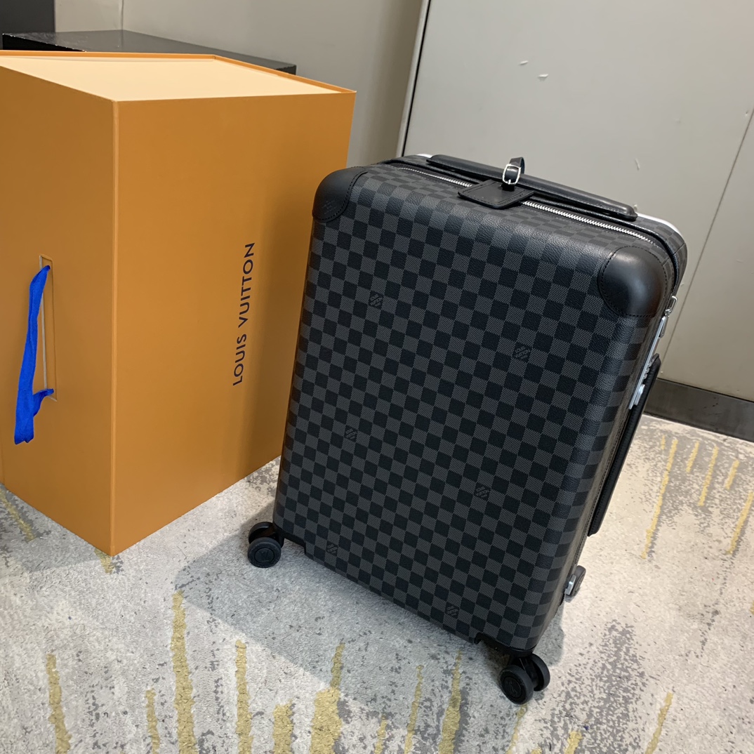 Louis Vuitton Horizon 20-inch Cabin Luggage, Damier Graphite, Aluminum Handle 3 i1666504107 6211 4