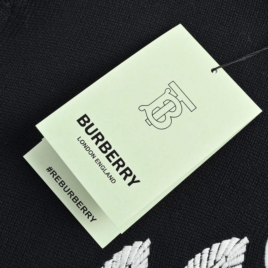 Burberry巴宝莉 22Fw 刺绣树叶纹章毛衣