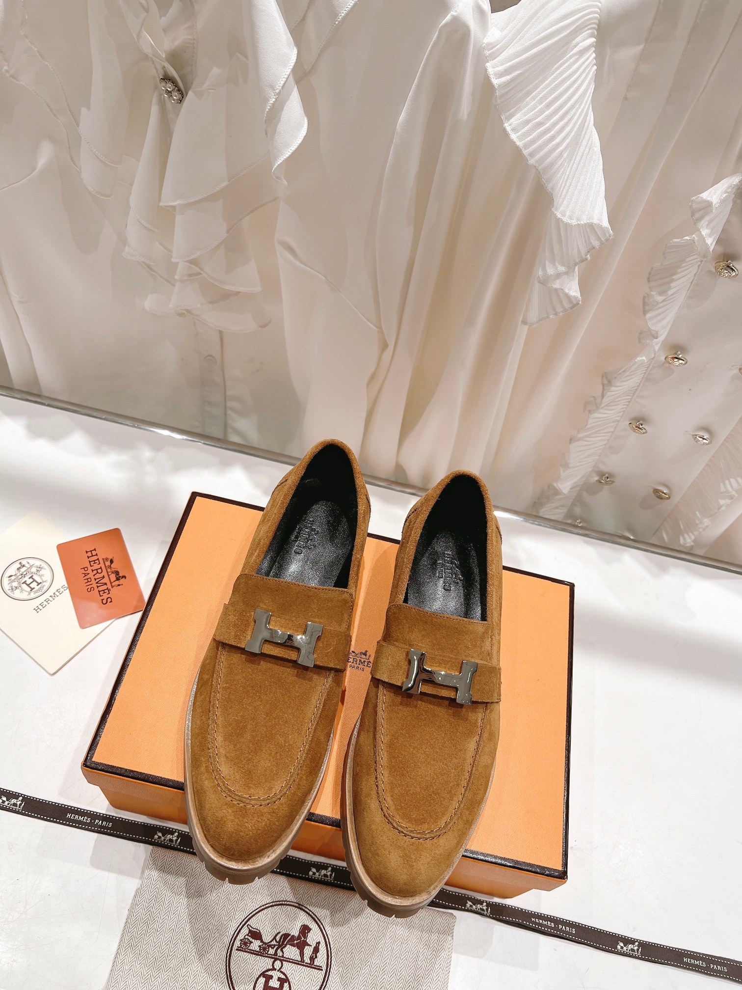 高版本 🆕Herme…s fw22 new arrival～H家新款kelly扣乐福鞋鞋型很好看，见到到