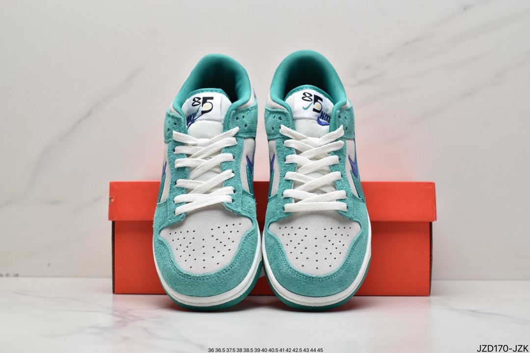 140 耐克Nike SB Zoom Dunk Low 板鞋 DO9457-101