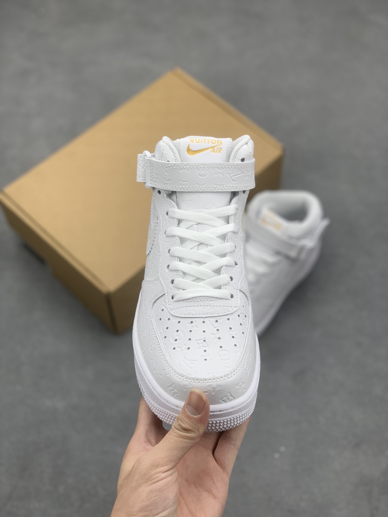 Louis Vuitton x Off-White Air Force 1 High-Top Sneakers - White Monogram 3 i1666556234 6115 1