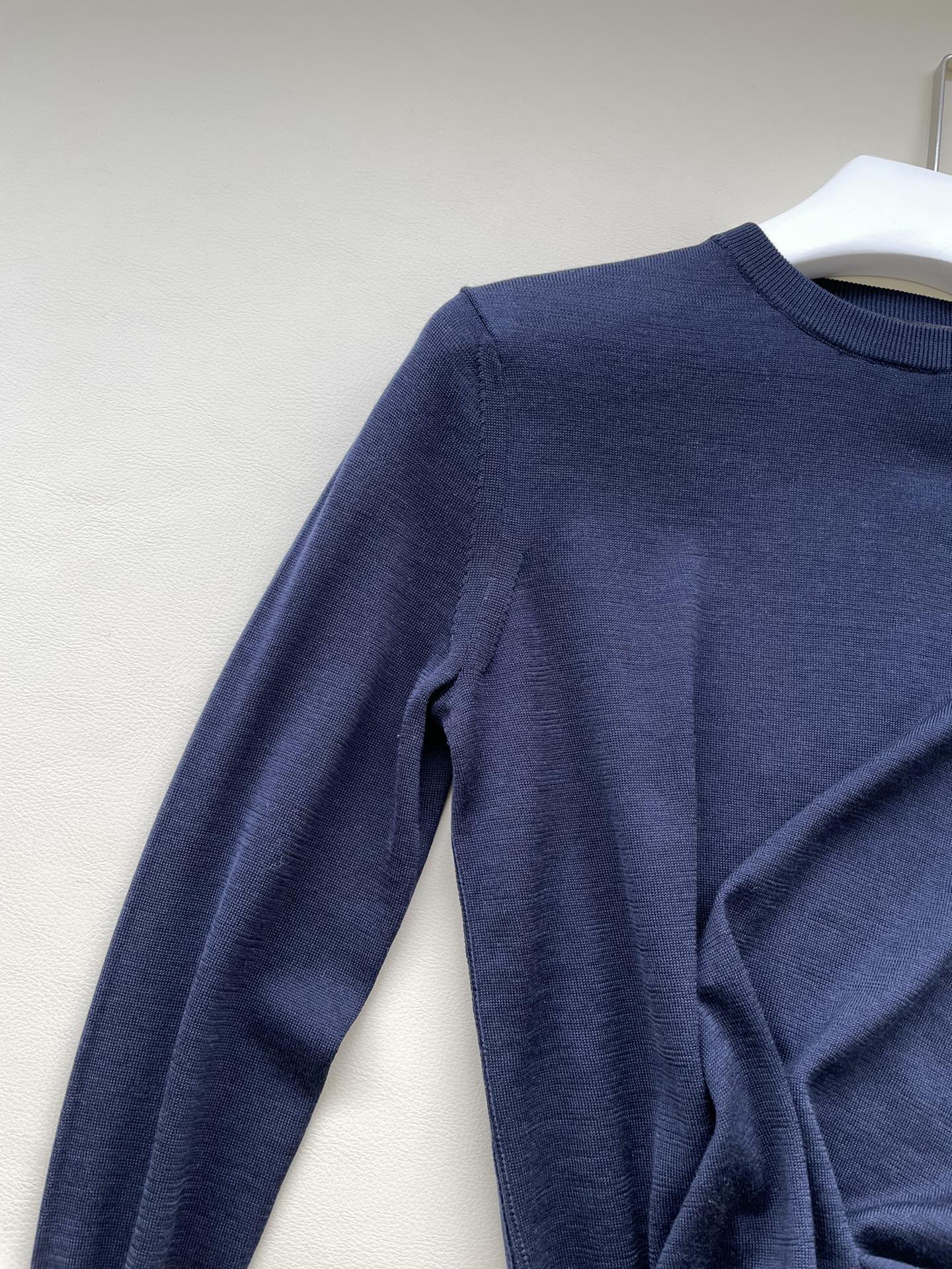 Loropina 6A White Long-Twirl Shirt: High-Quality Women’s Suit for Factory Orders - 图片 3